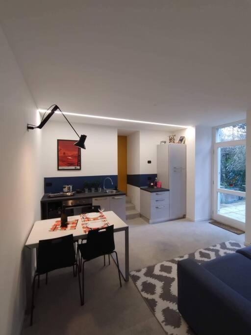 The Garden House Apartment Комо Екстериор снимка