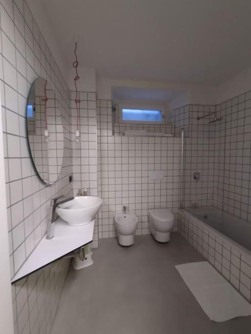 The Garden House Apartment Комо Екстериор снимка