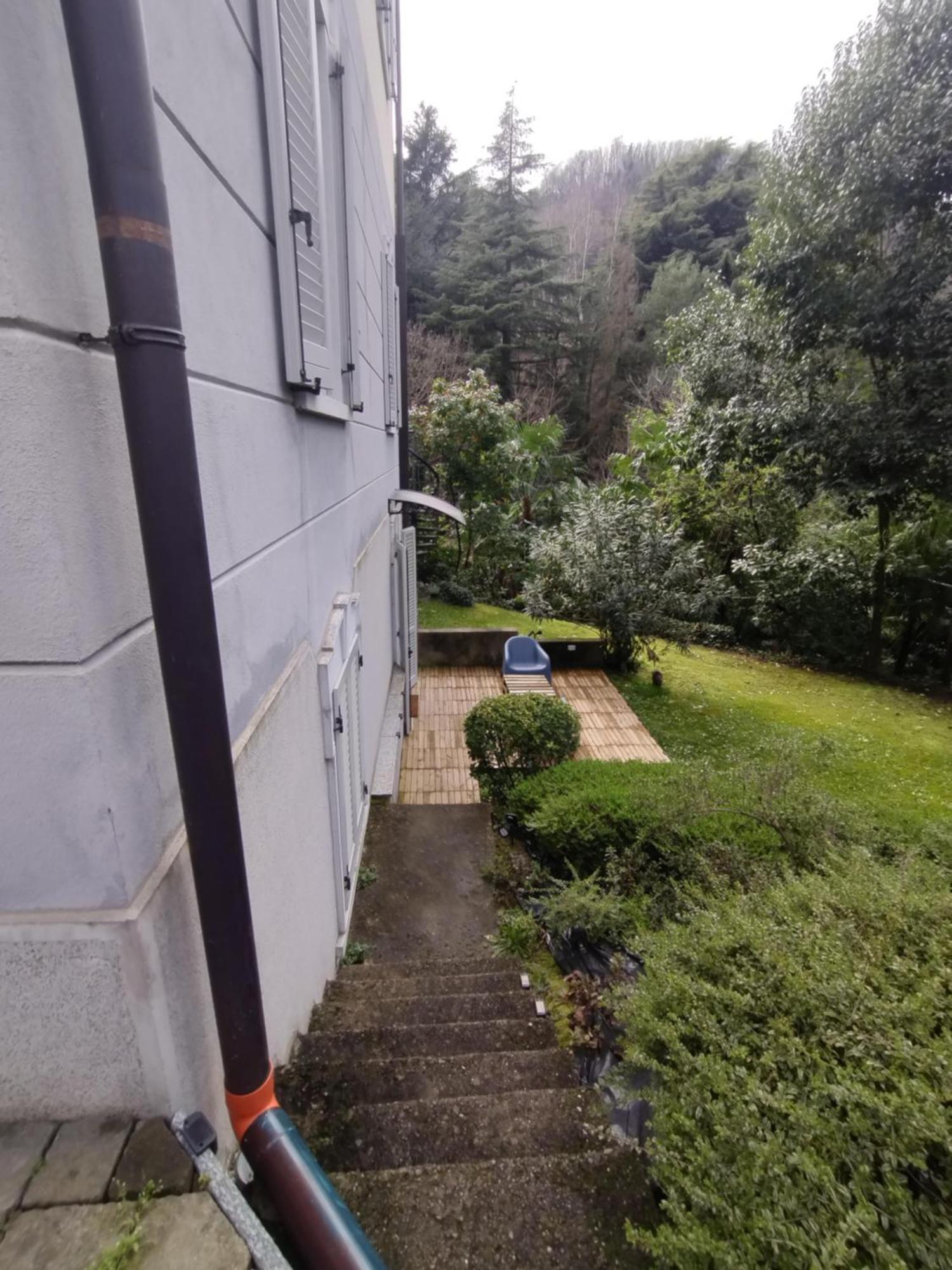 The Garden House Apartment Комо Екстериор снимка